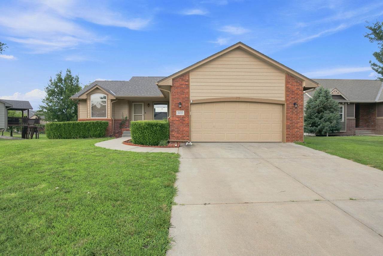 2421 Fieldstone Street - Photo 1
