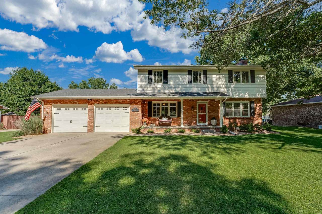 4604 Sequoia St - Photo 1