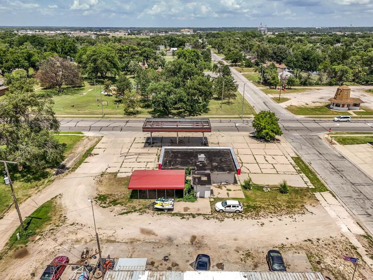 https://bt-photos.global.ssl.fastly.net/wichita/1280_boomver_1_676506-1.jpg