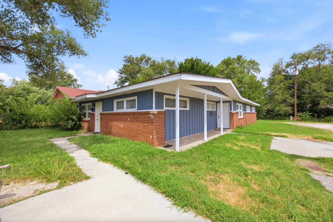 4924 Gilbert St - Photo 1