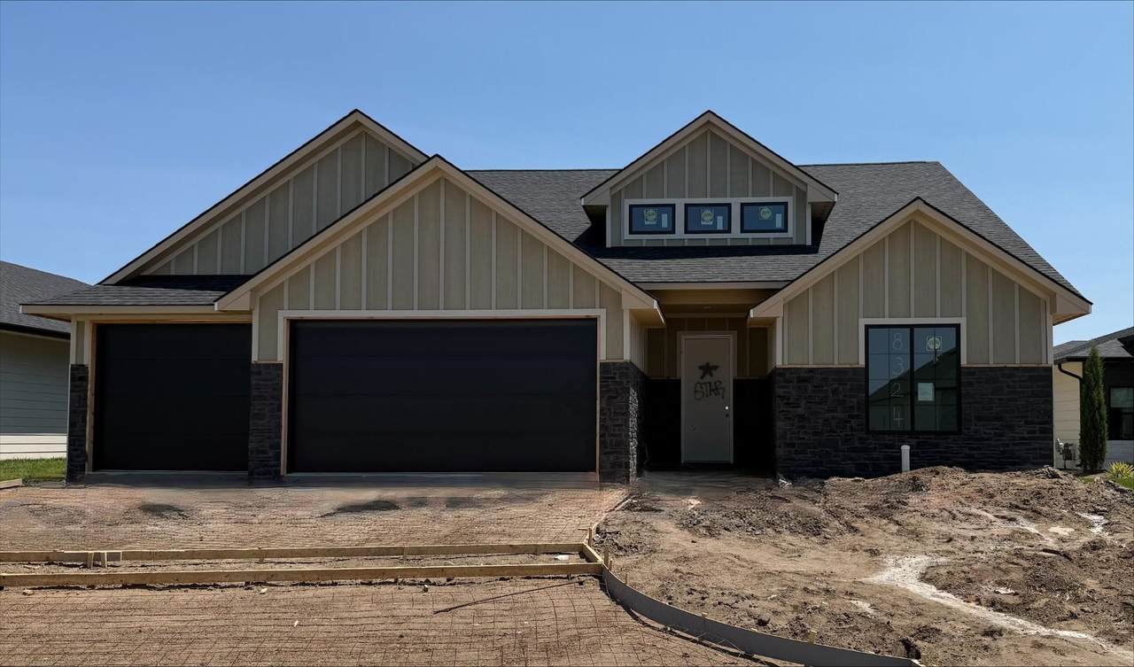 8324 Waterway Ct - Photo 1