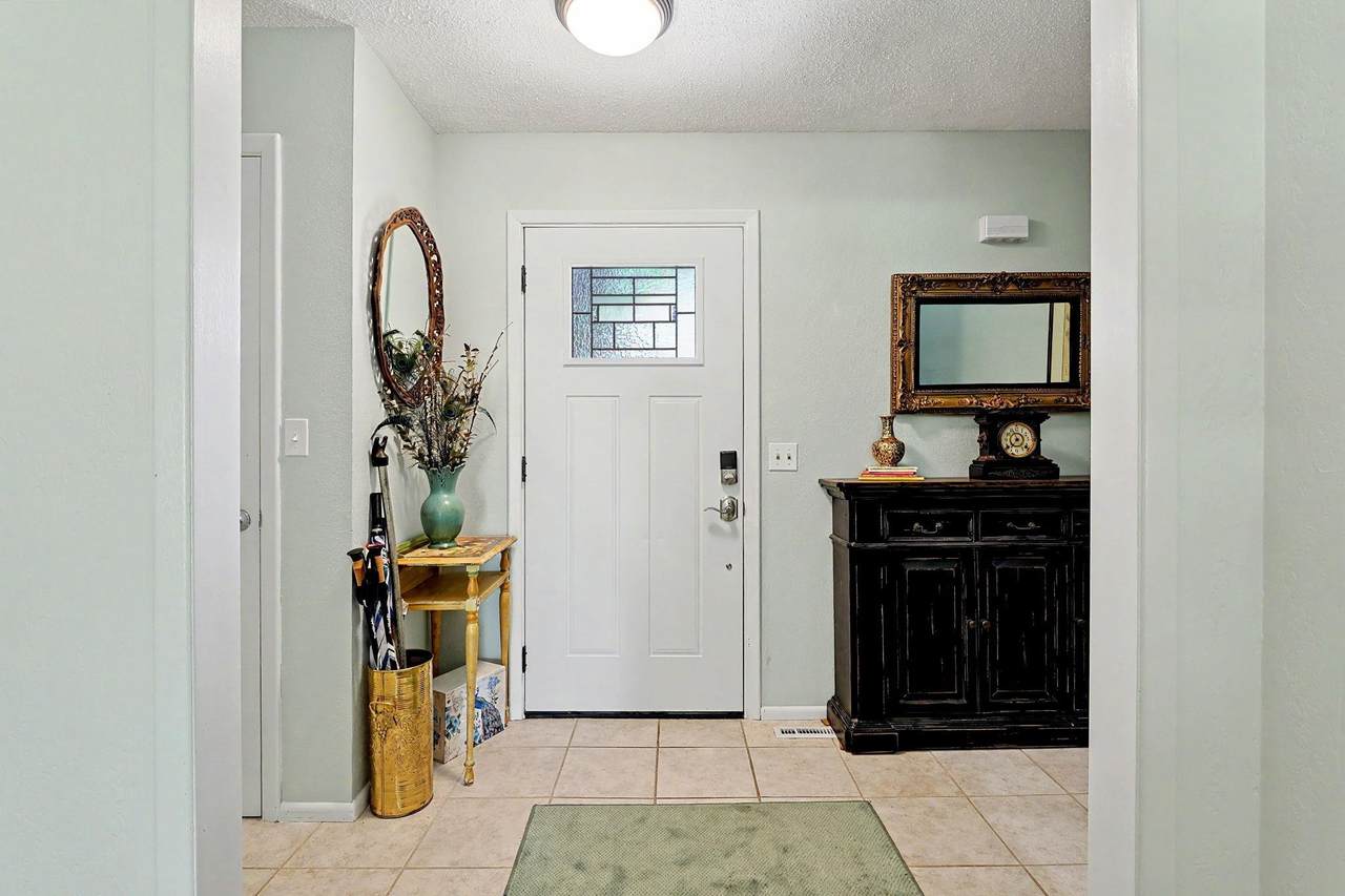 https://bt-photos.global.ssl.fastly.net/wichita/1280_boomver_1_676874-1.jpg