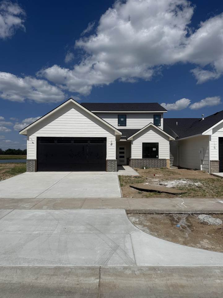 5600 Wandering Way - Photo 1