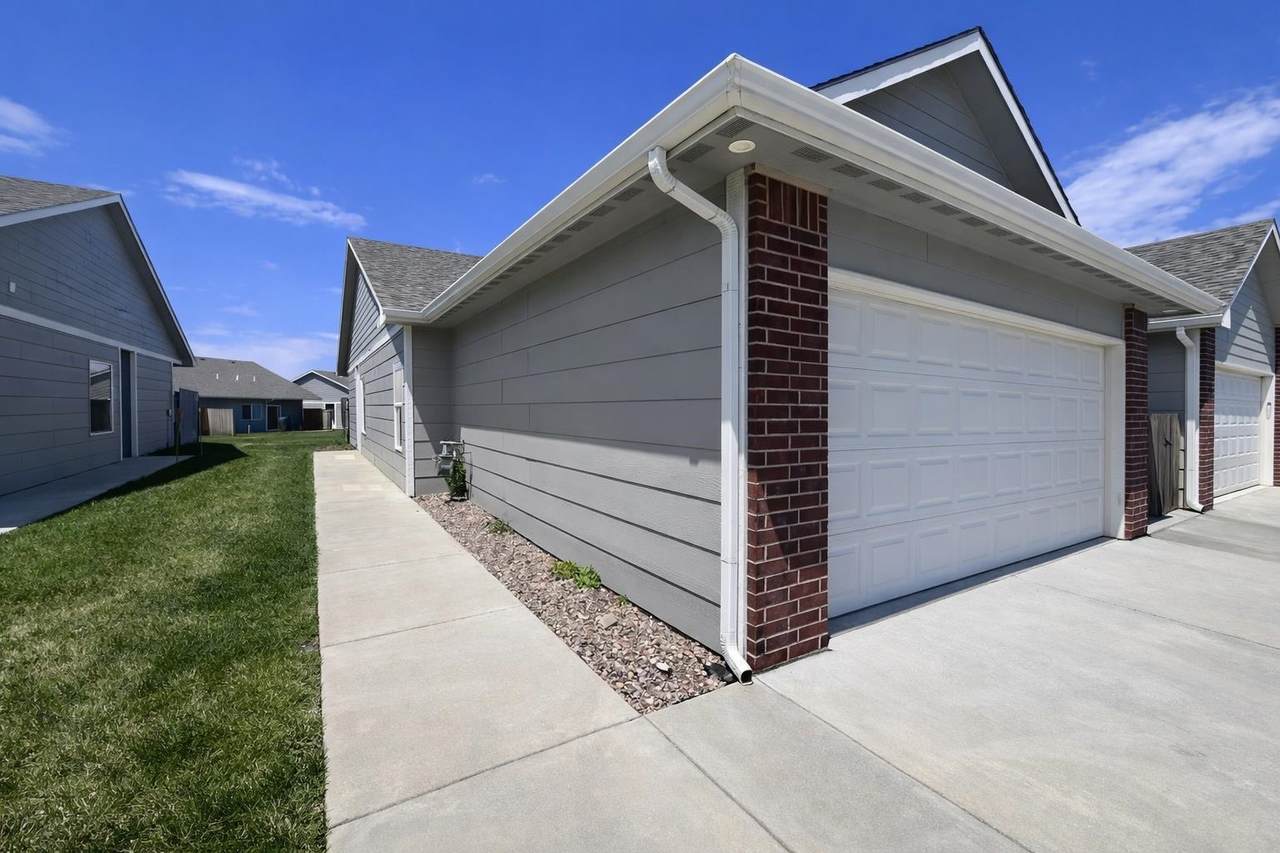 https://bt-photos.global.ssl.fastly.net/wichita/1280_boomver_1_677315-1.jpg