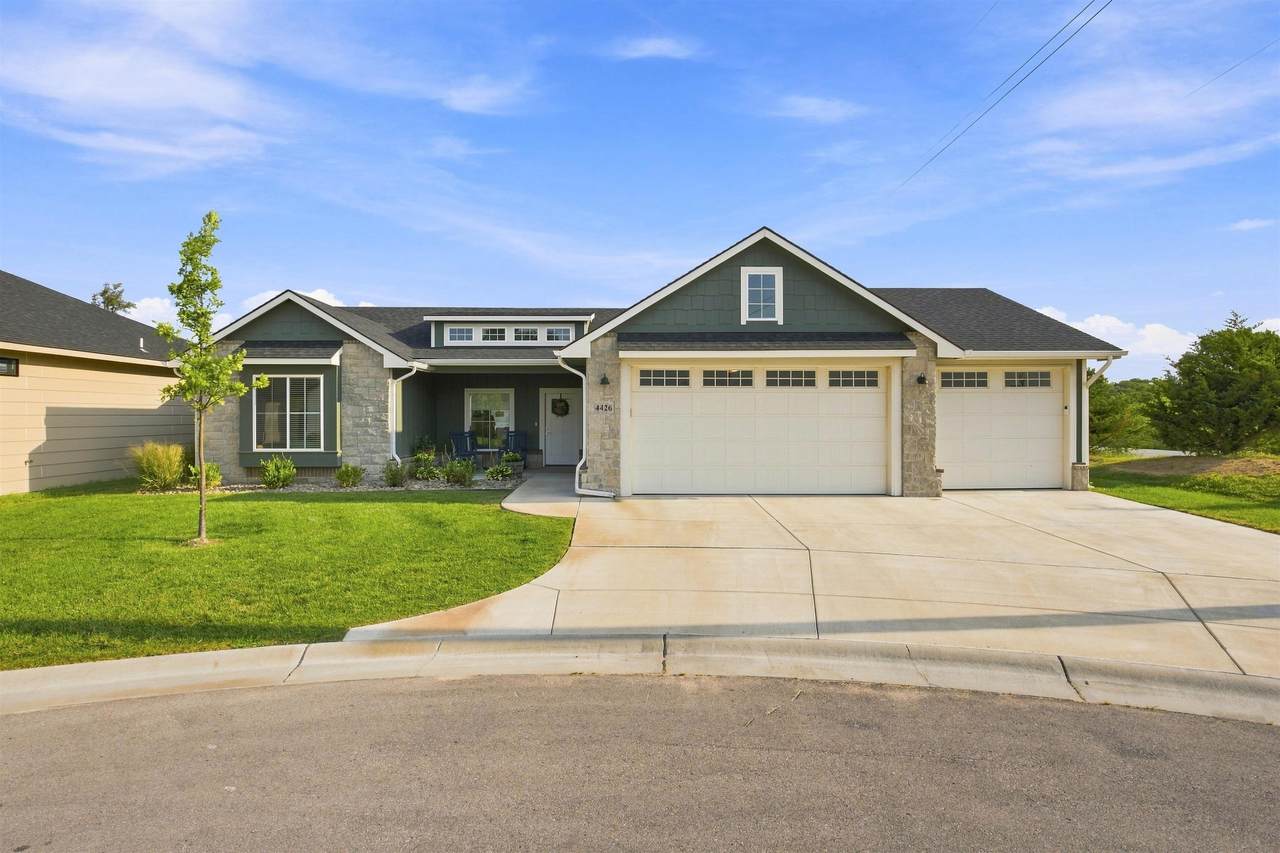 4426 Sunny Ct - Photo 1
