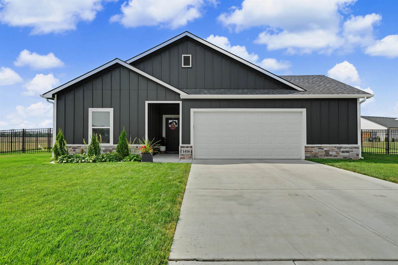 1416 Curtiss Dr. - Photo 1