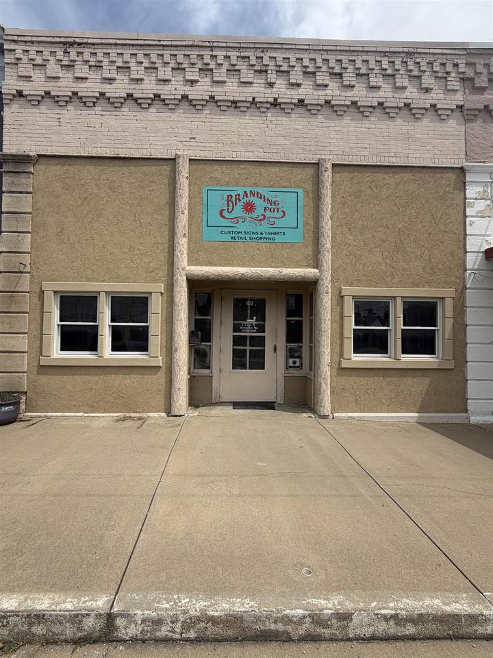 https://bt-photos.global.ssl.fastly.net/wichita/1280_boomver_1_677619-1.jpg