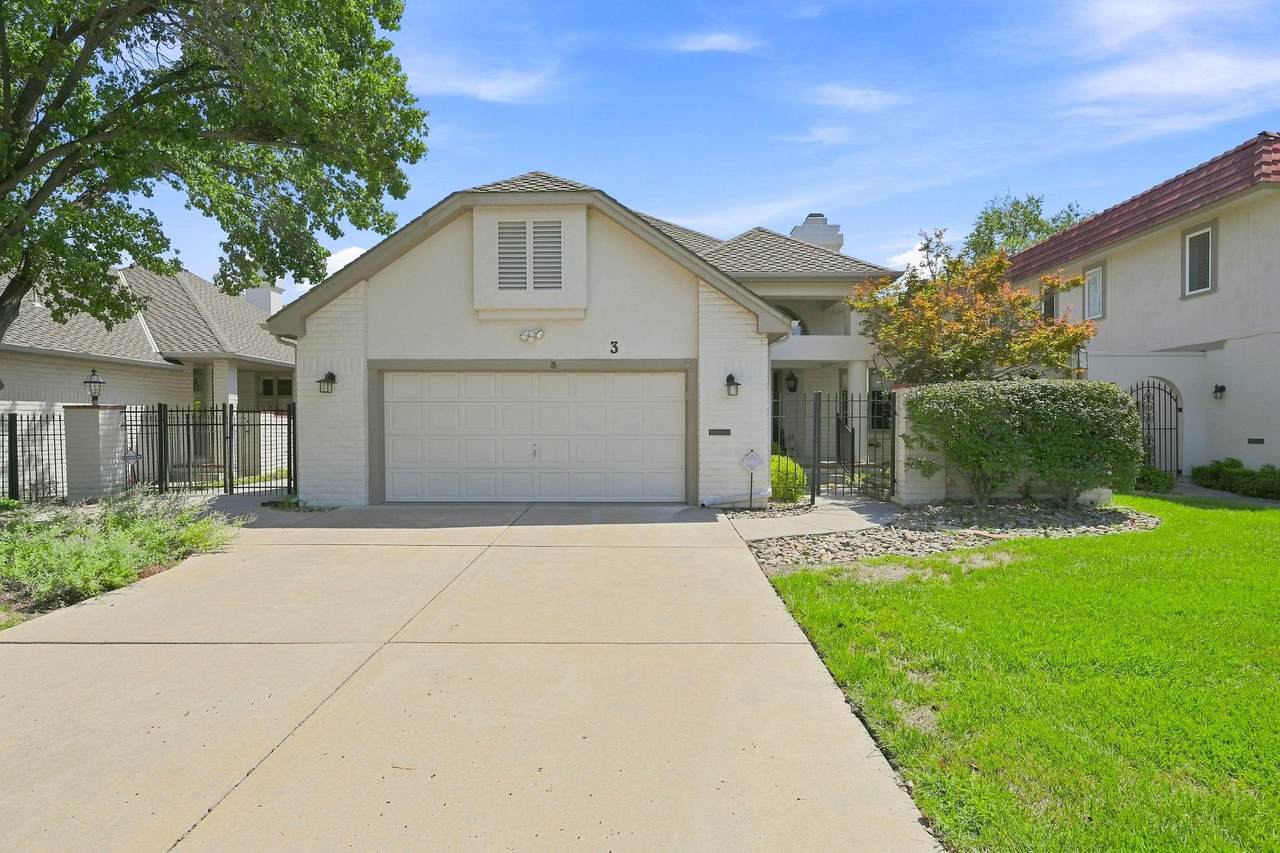 3 Villas - Photo 1