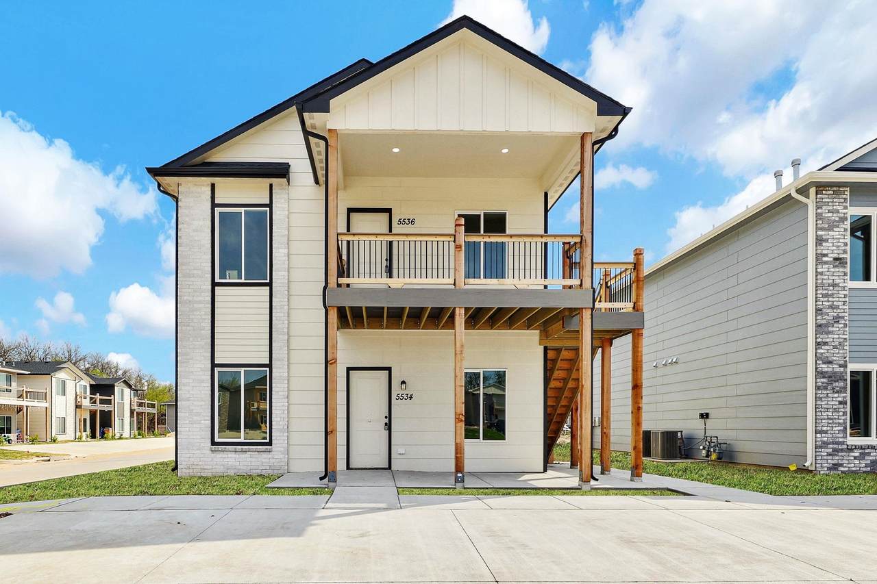 5534-5536 Bressler - Photo 1