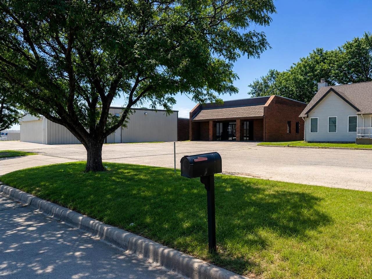 https://bt-photos.global.ssl.fastly.net/wichita/1280_boomver_1_678327-1.jpg