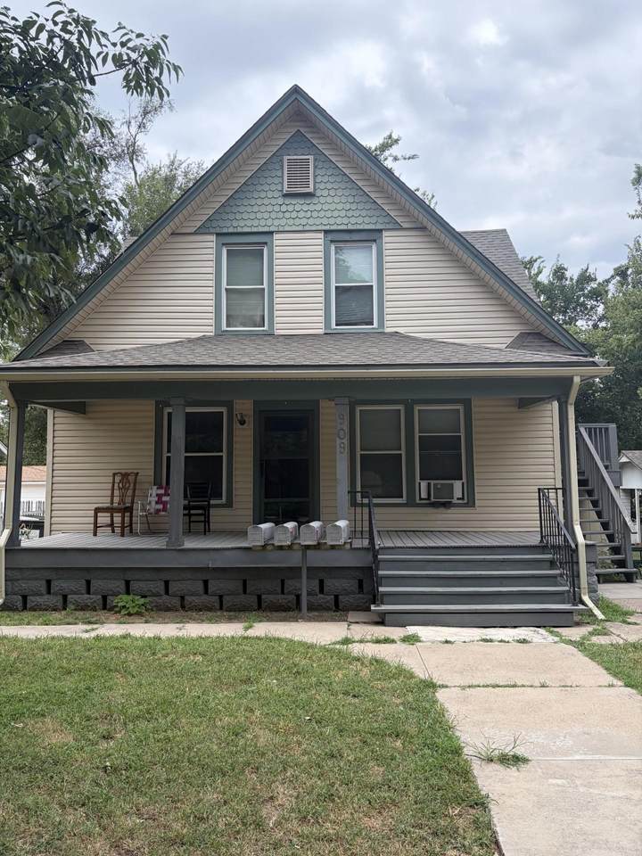 909 Porter Ave Apts 1-4 - Photo 1