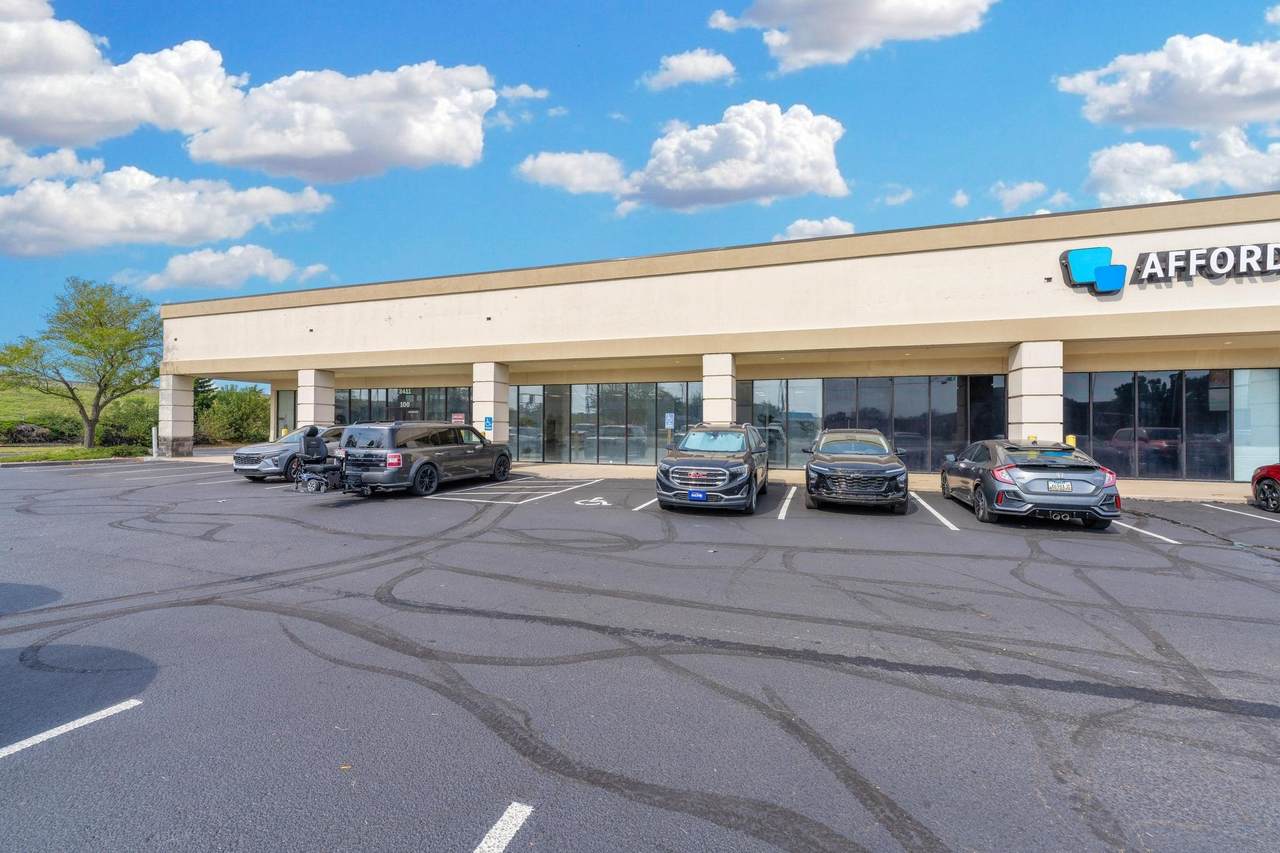 3411 Rock Rd - Photo 1