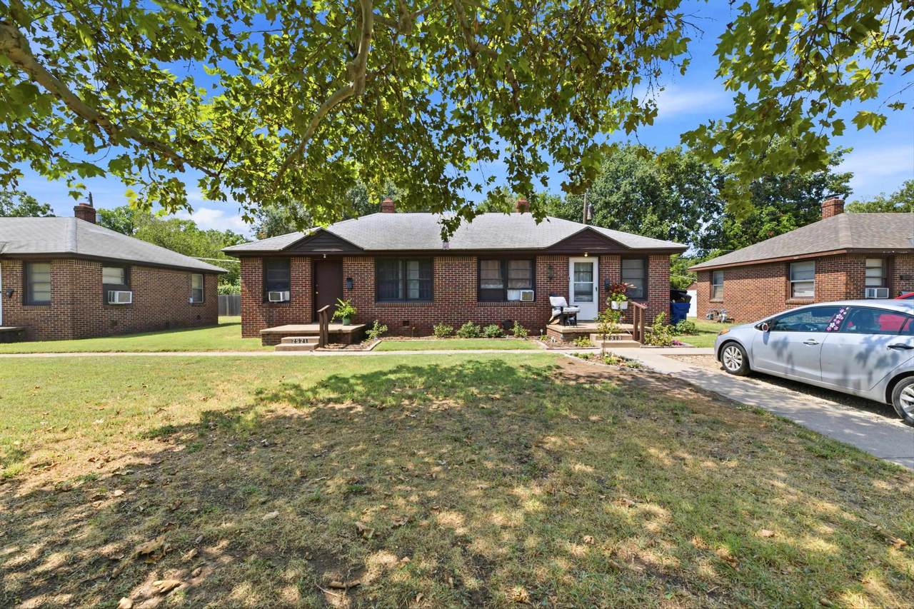 2519 Ellis Ave - Photo 1