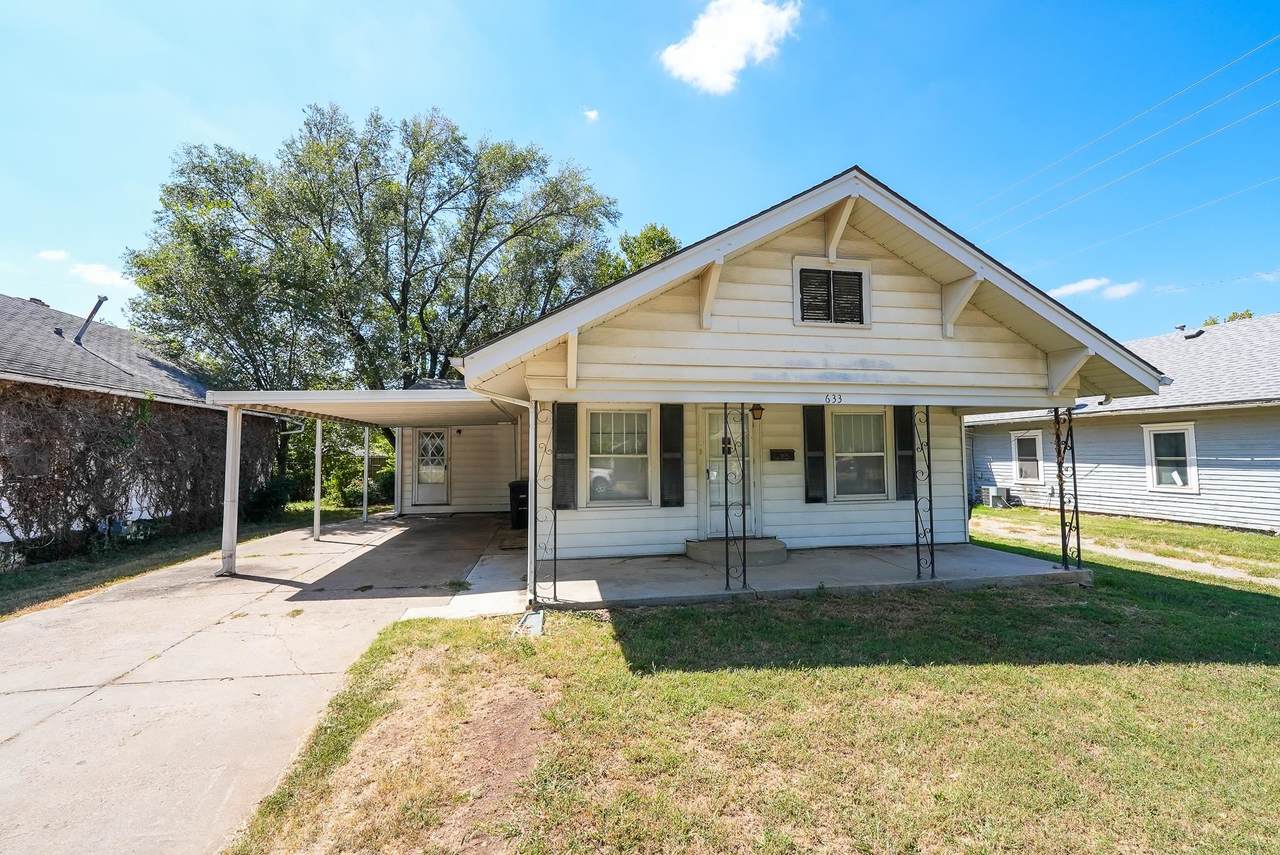633 Emporia St - Photo 1