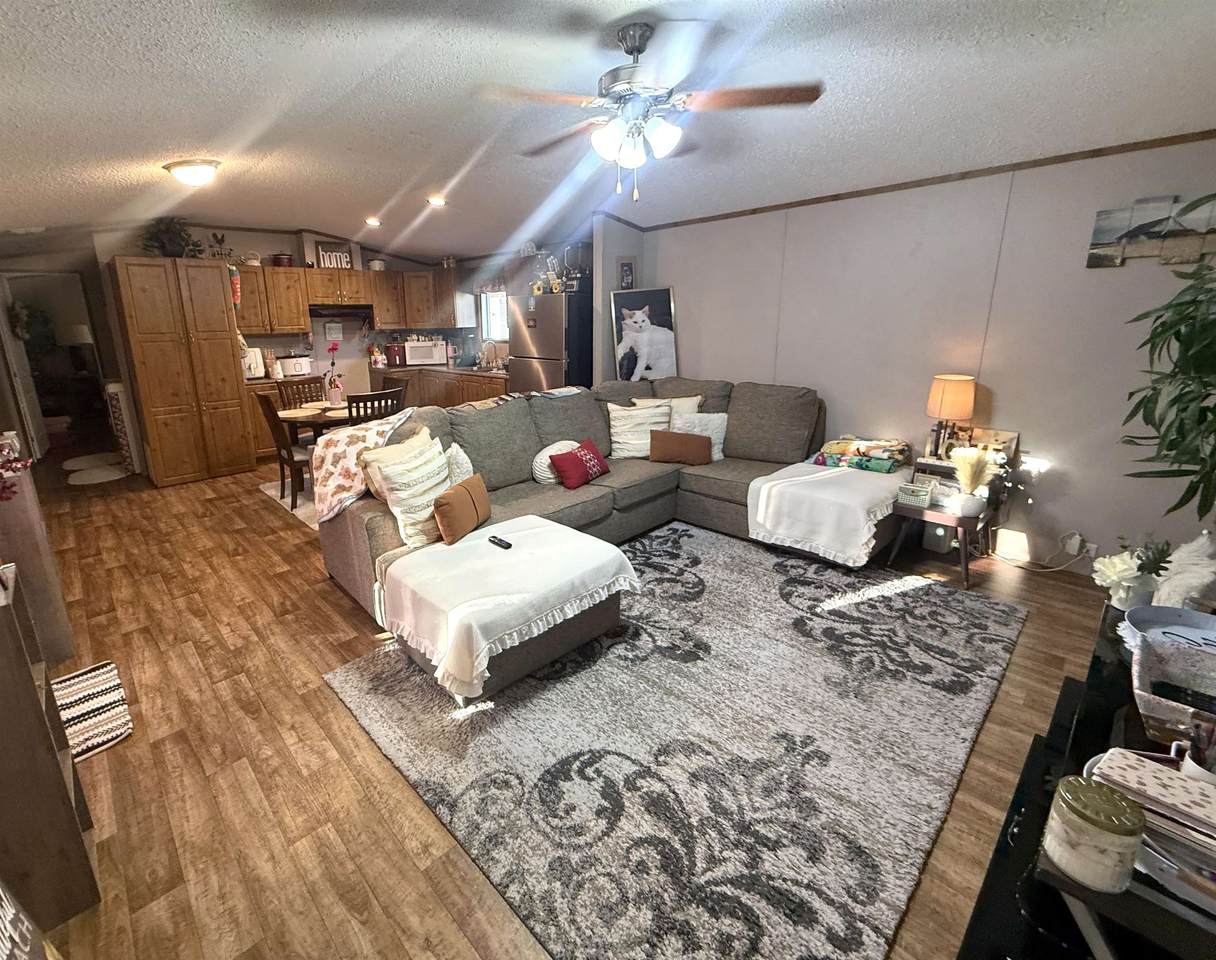 https://bt-photos.global.ssl.fastly.net/wichita/1280_boomver_1_678744-1.jpg