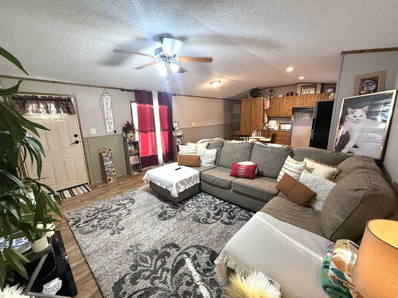https://bt-photos.global.ssl.fastly.net/wichita/1280_boomver_1_678744-1.jpg