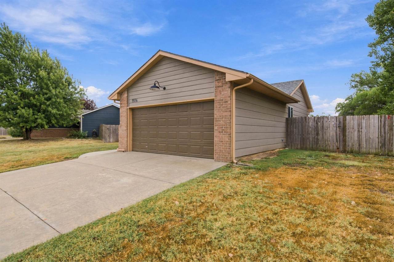 https://bt-photos.global.ssl.fastly.net/wichita/1280_boomver_1_679109-1.jpg