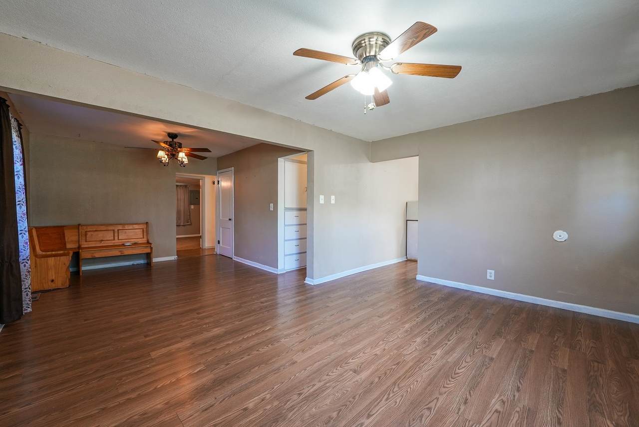 https://bt-photos.global.ssl.fastly.net/wichita/1280_boomver_1_679131-1.jpg
