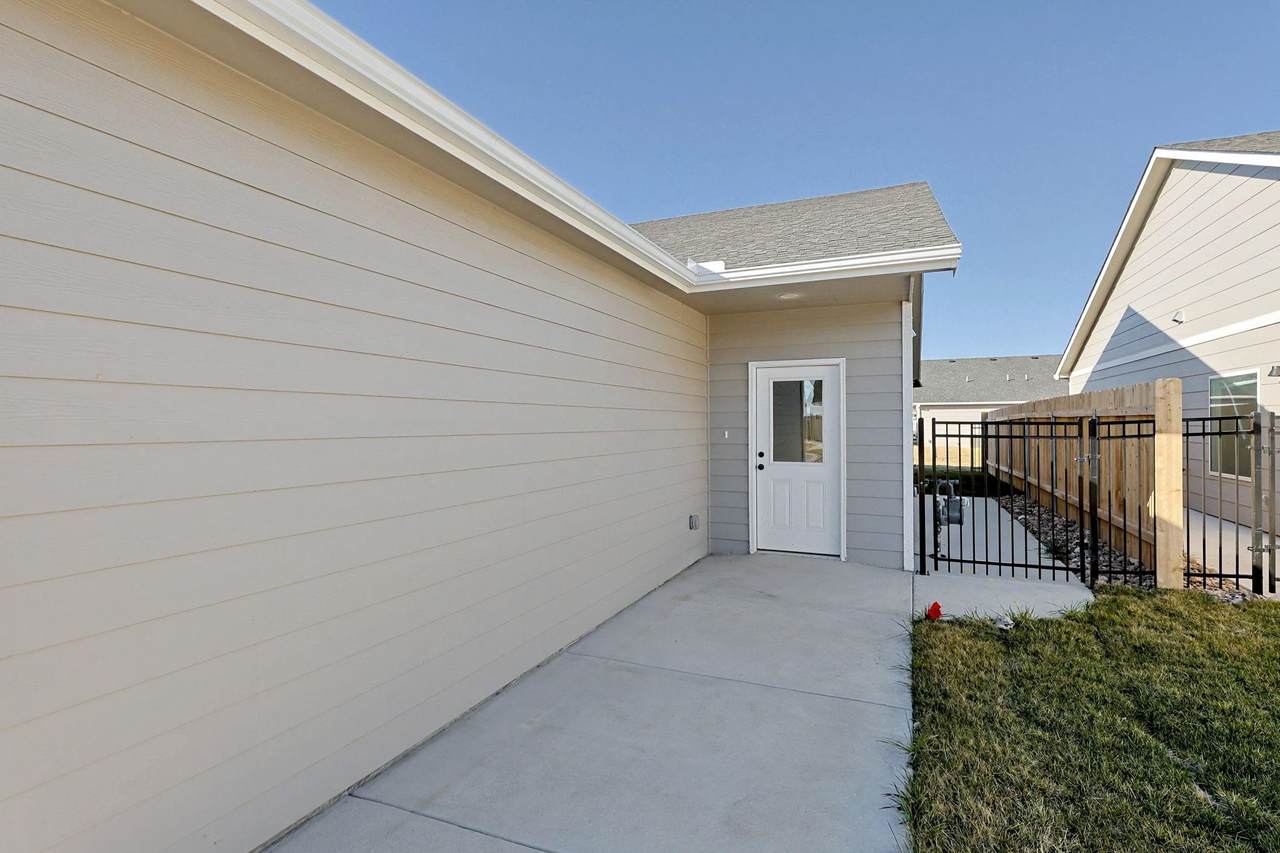 https://bt-photos.global.ssl.fastly.net/wichita/1280_boomver_1_679417-1.jpg