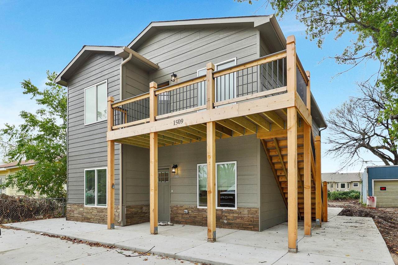 1615 Fairmount - Photo 1