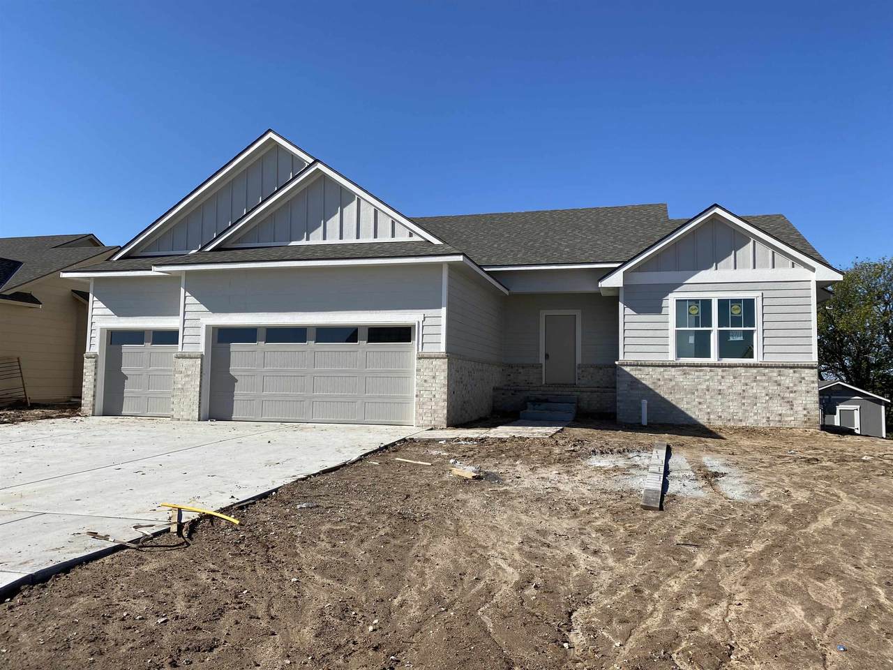 2711 Prescott Cir - Photo 1