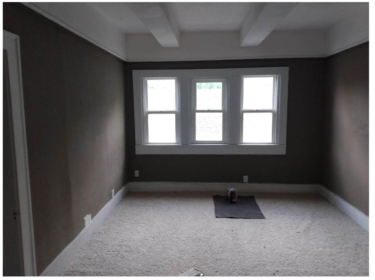 122 13th St N - Photo 1