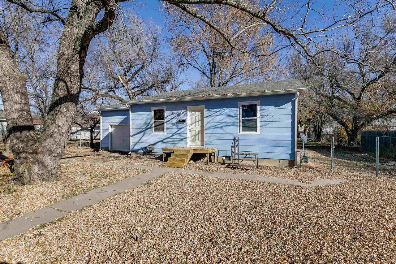1156 Ada St - Photo 1