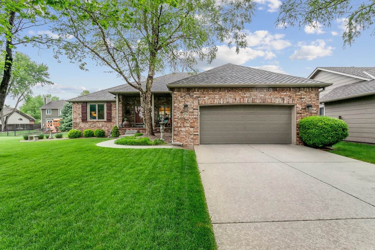 4733 Baja Ct - Photo 1