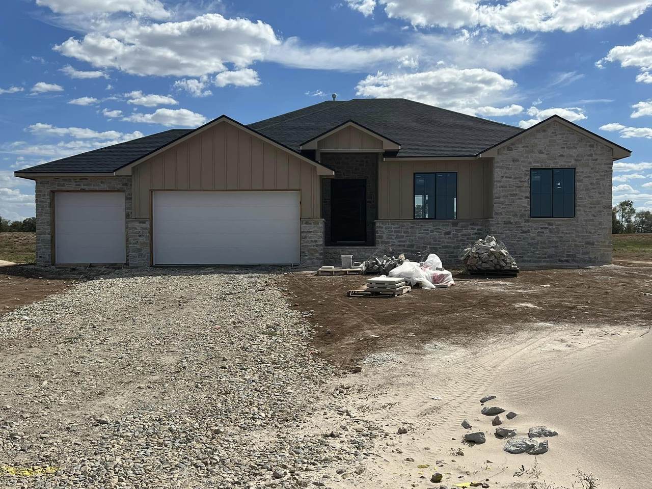 11845 Cherese Ct - Photo 1