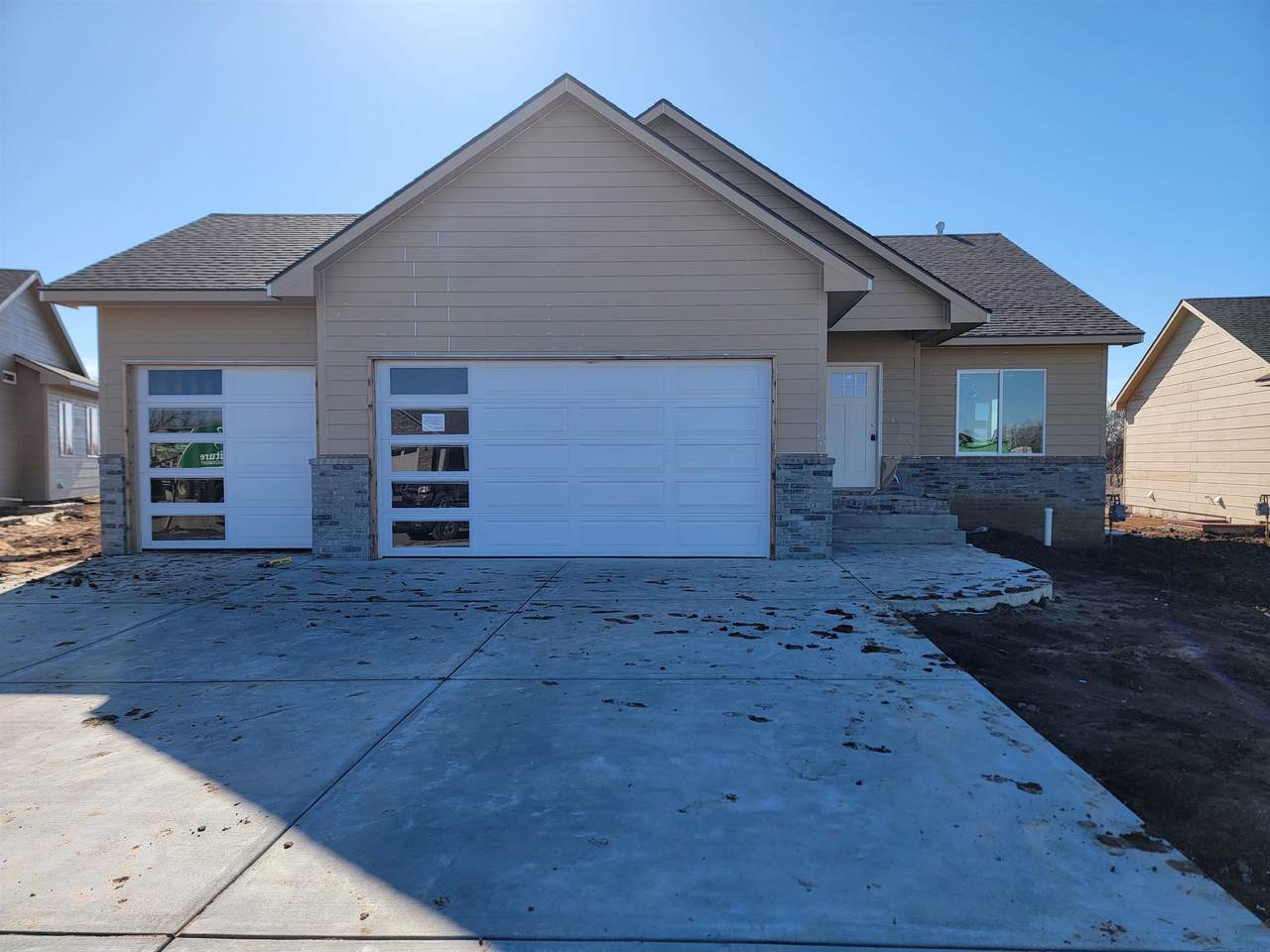 1225 Sontag - Photo 1