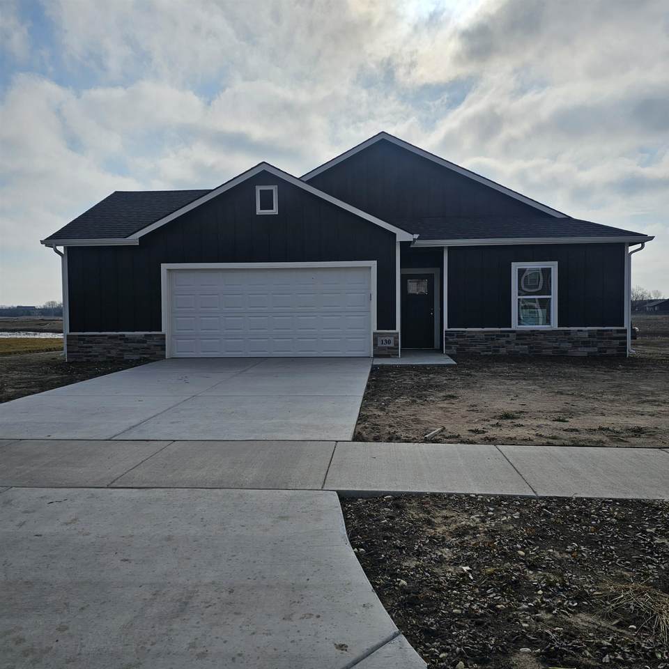 130 Gatewood St - Photo 1