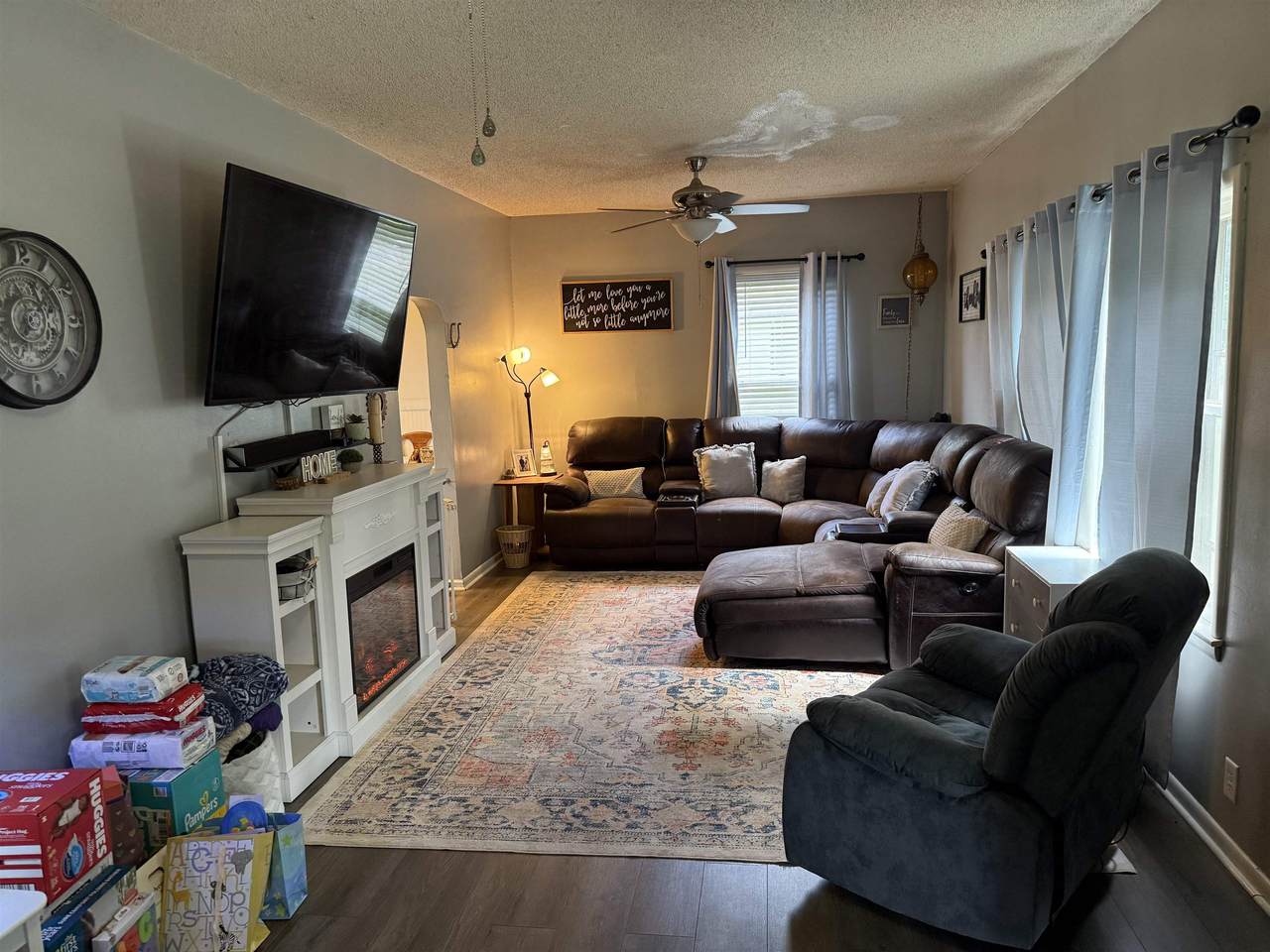 https://bt-photos.global.ssl.fastly.net/wichita/1280_boomver_2_658126-1.jpg