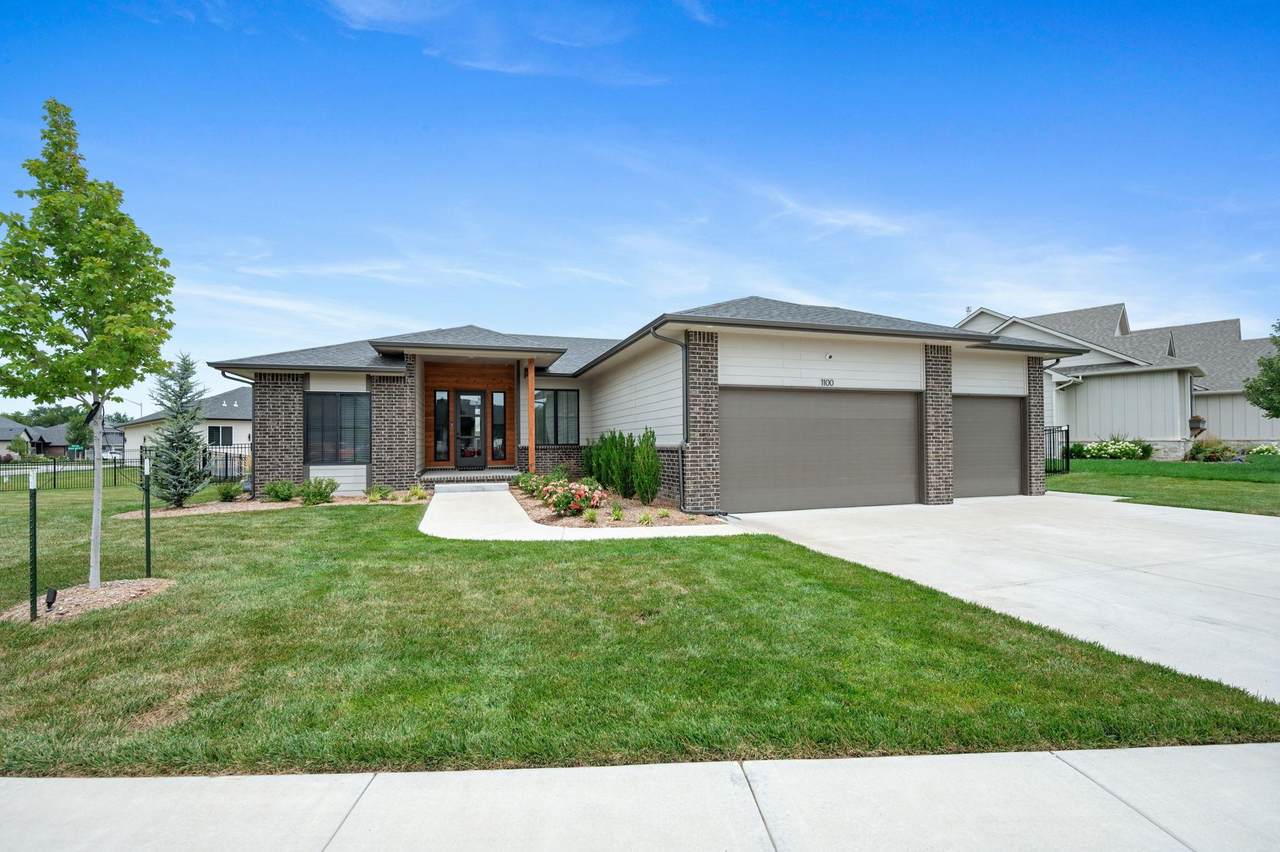 1100 Summerchase - Photo 1