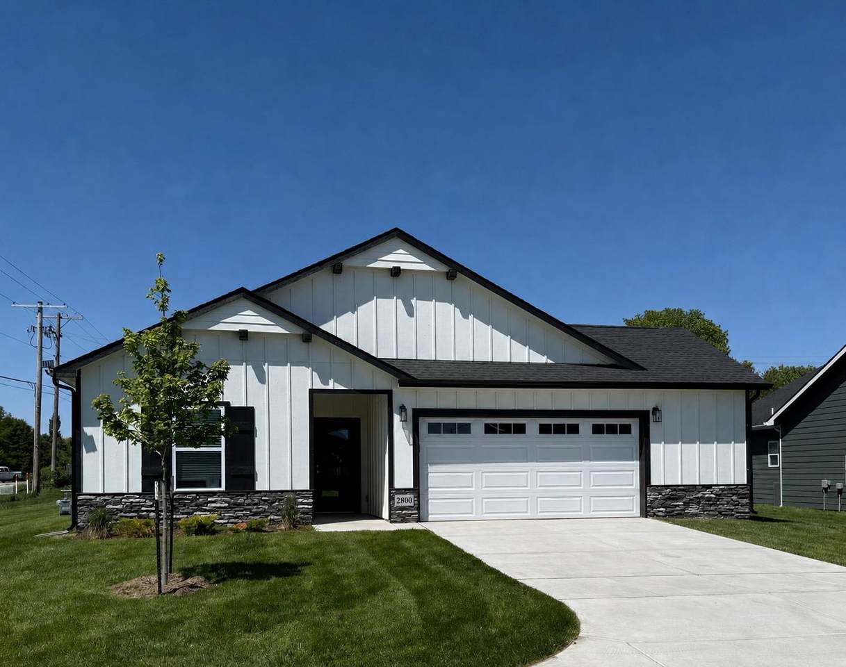 2800 Maize Ct - Photo 1
