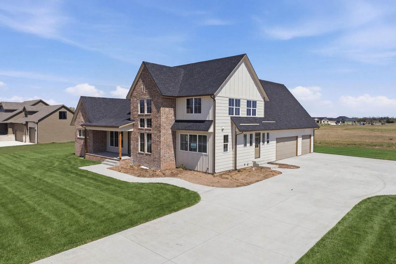 16765 Hickory Ct - Photo 1