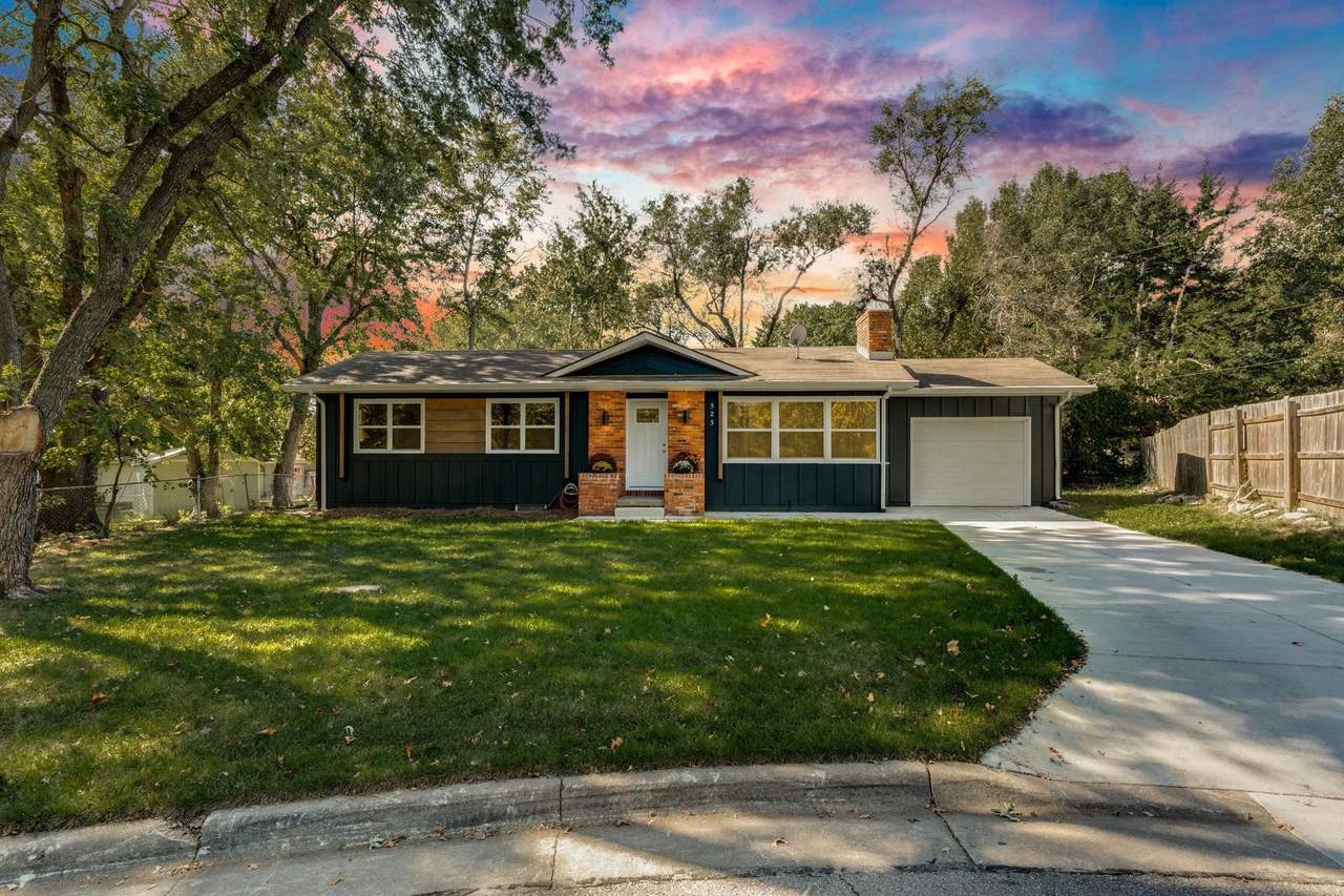 523 Linda Ln - Photo 1