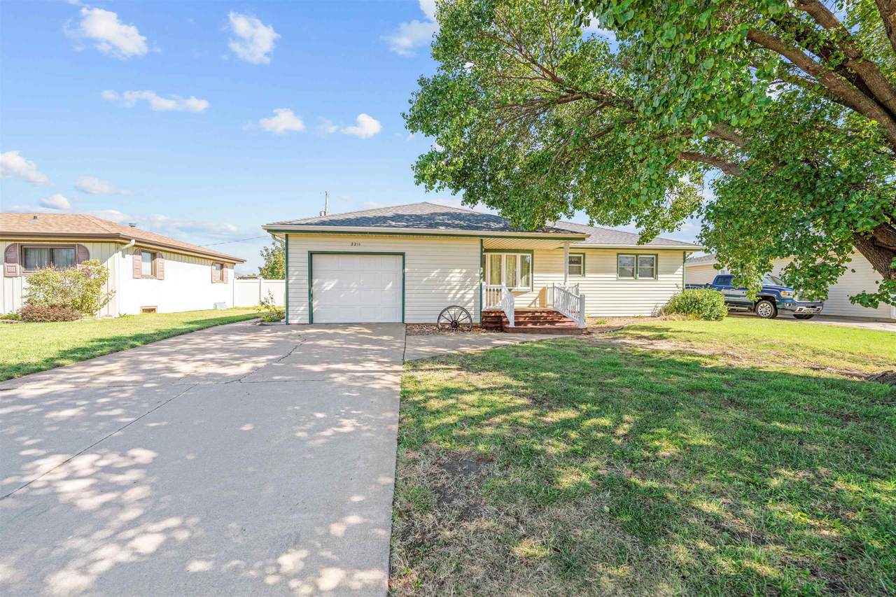 2211 Ohio St - Photo 1