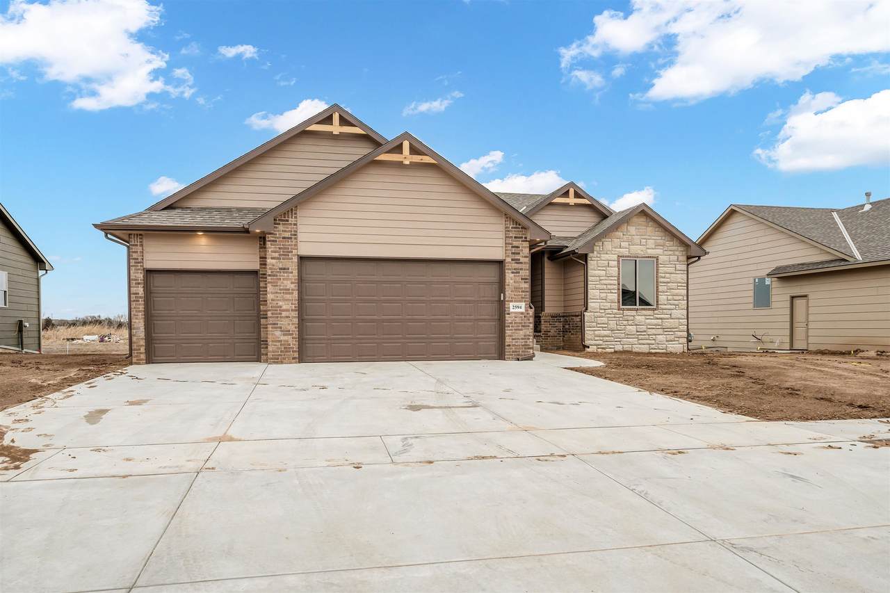 2594 Spring Meadows Ct - Photo 1