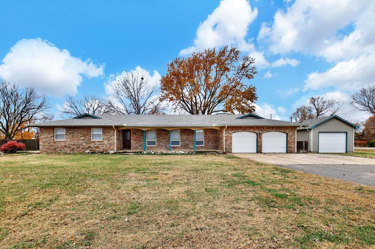 5575 Sedgwick - Photo 1