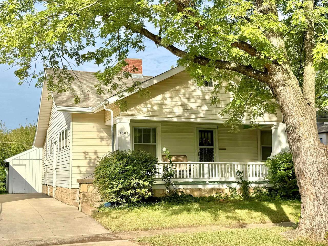 1006 Washington Ave - Photo 1