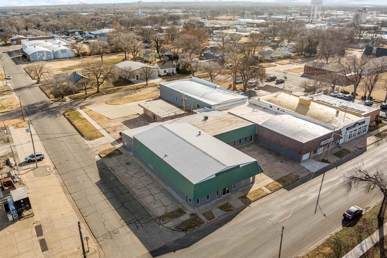 740 9th St - Photo 1