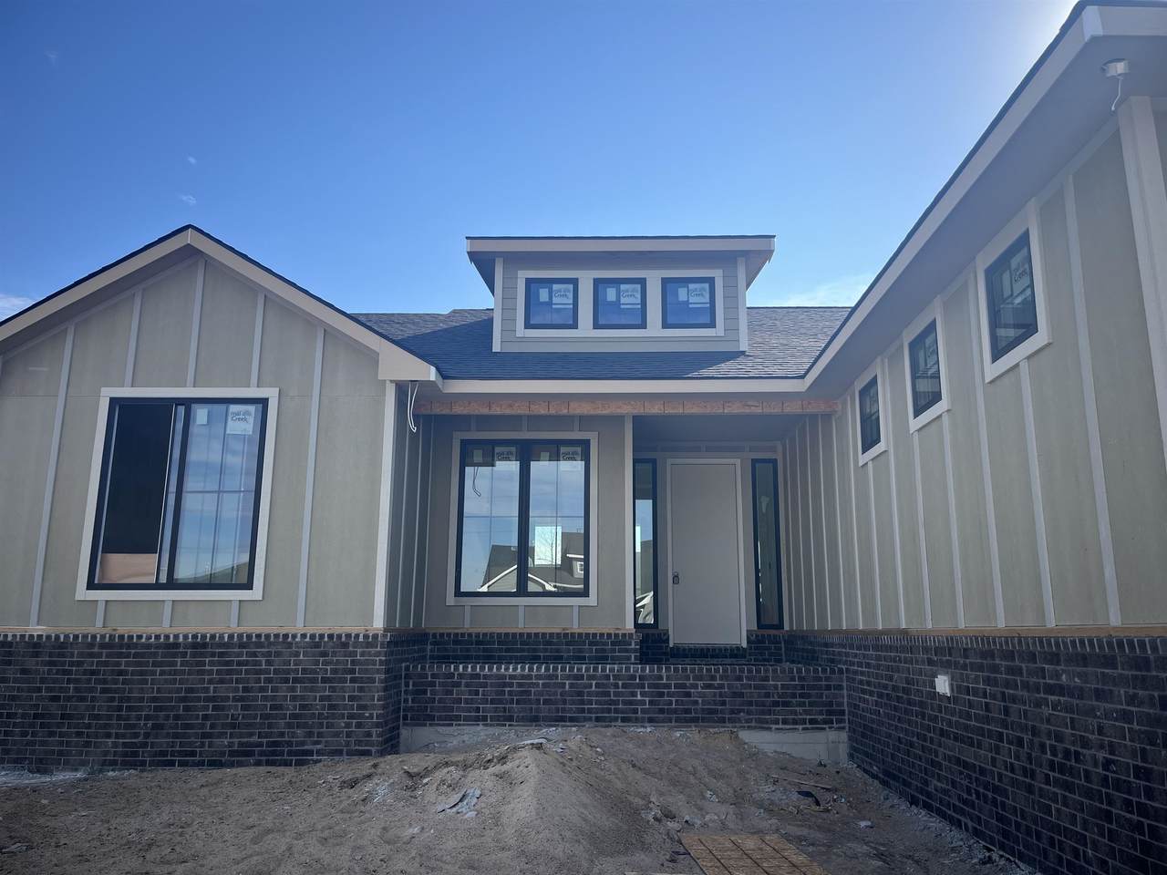 4997 Emerald - Photo 1