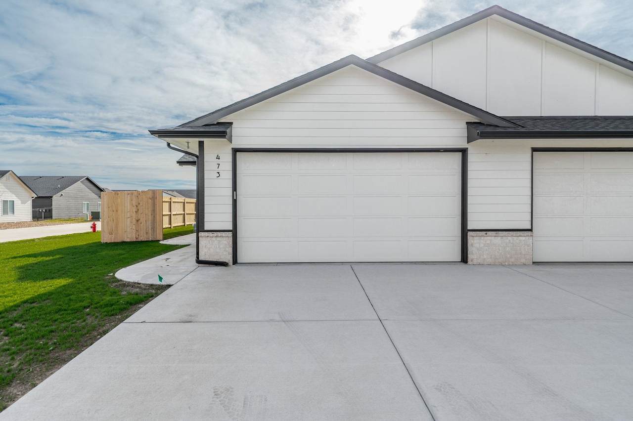 473 Harper St - Photo 1