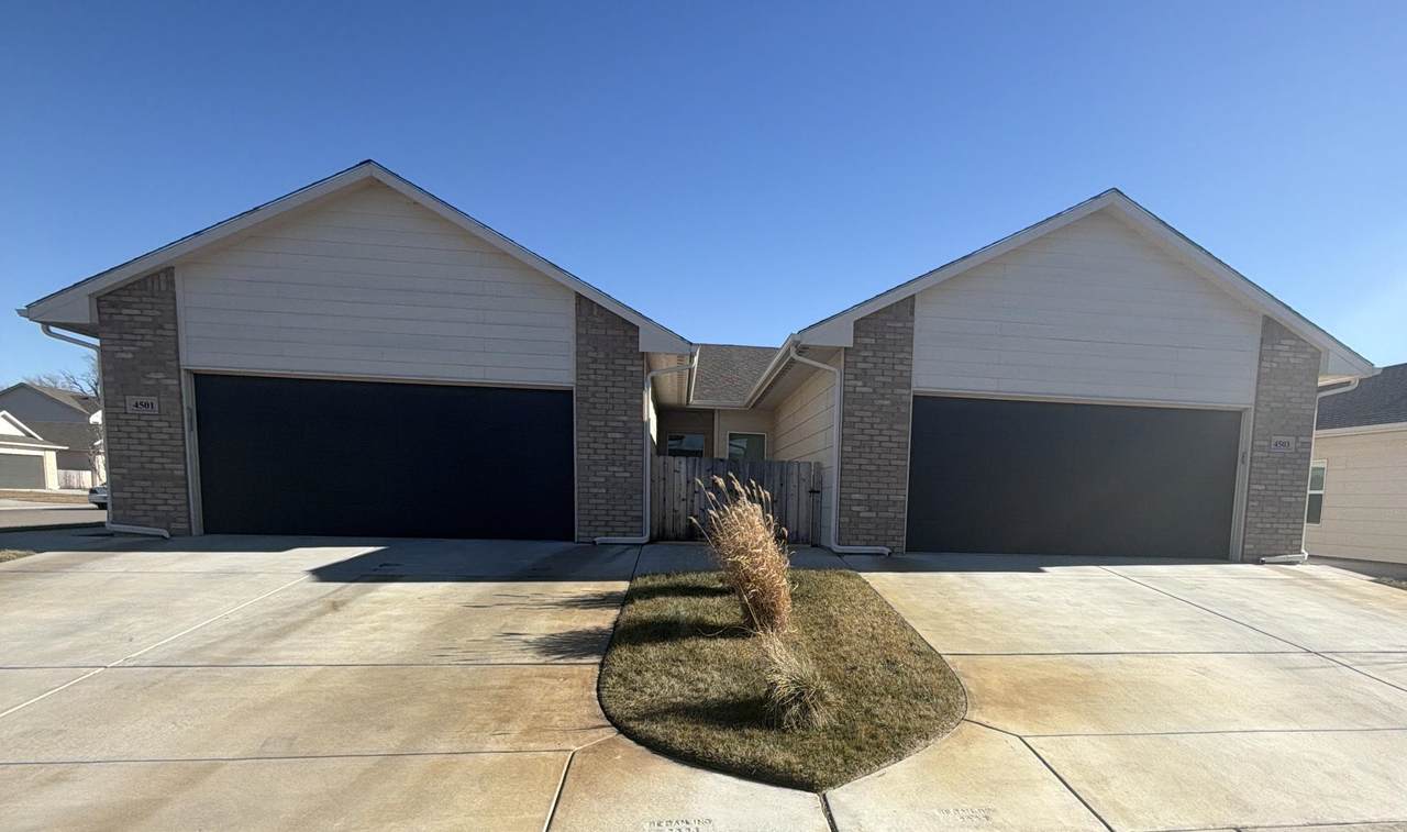 4501-4503 Sandplum St - Photo 1