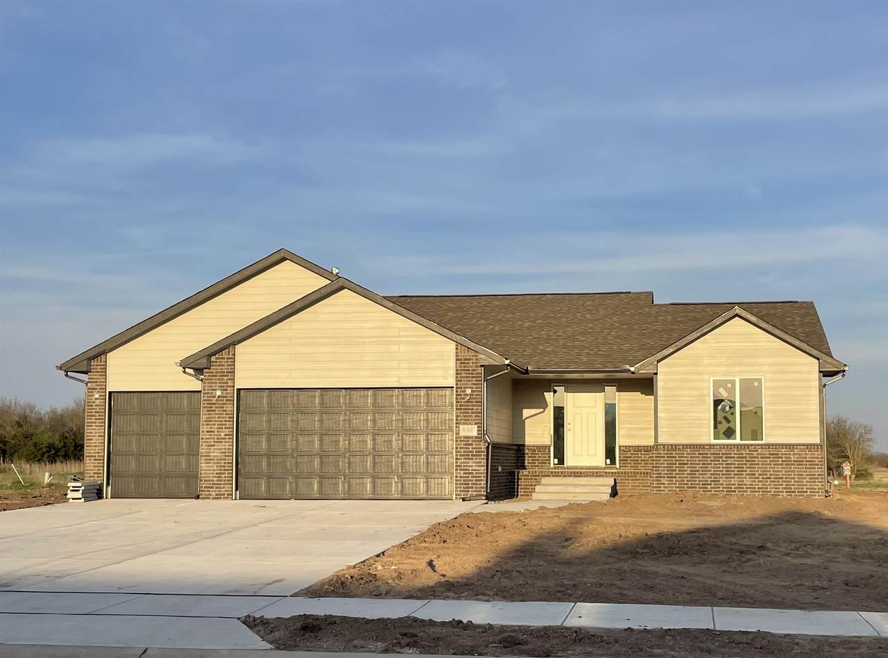 1316 Main St - Photo 1