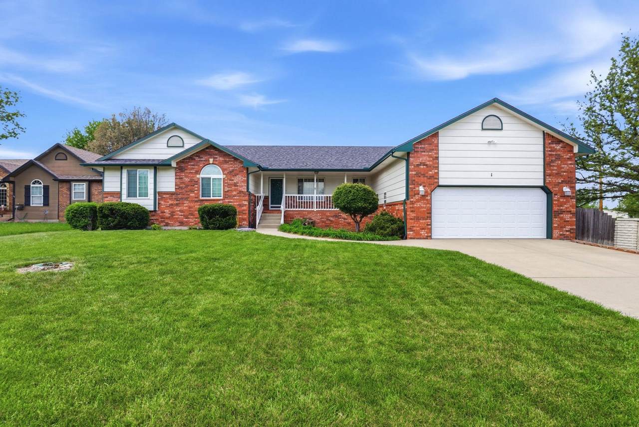 1 Valley Oaks Ct. - Photo 1