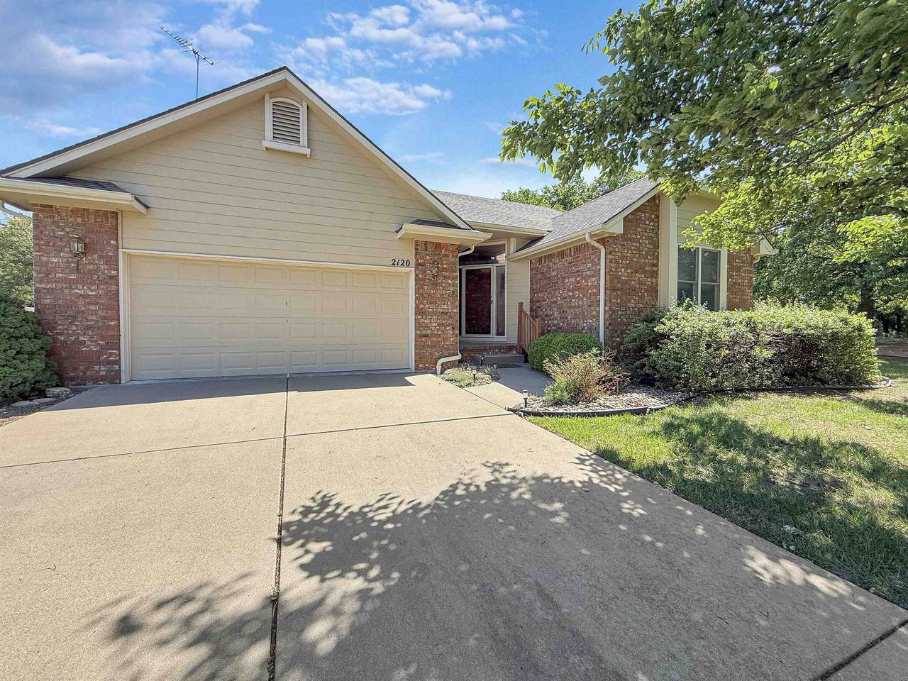 2120 Pico Ct. - Photo 1