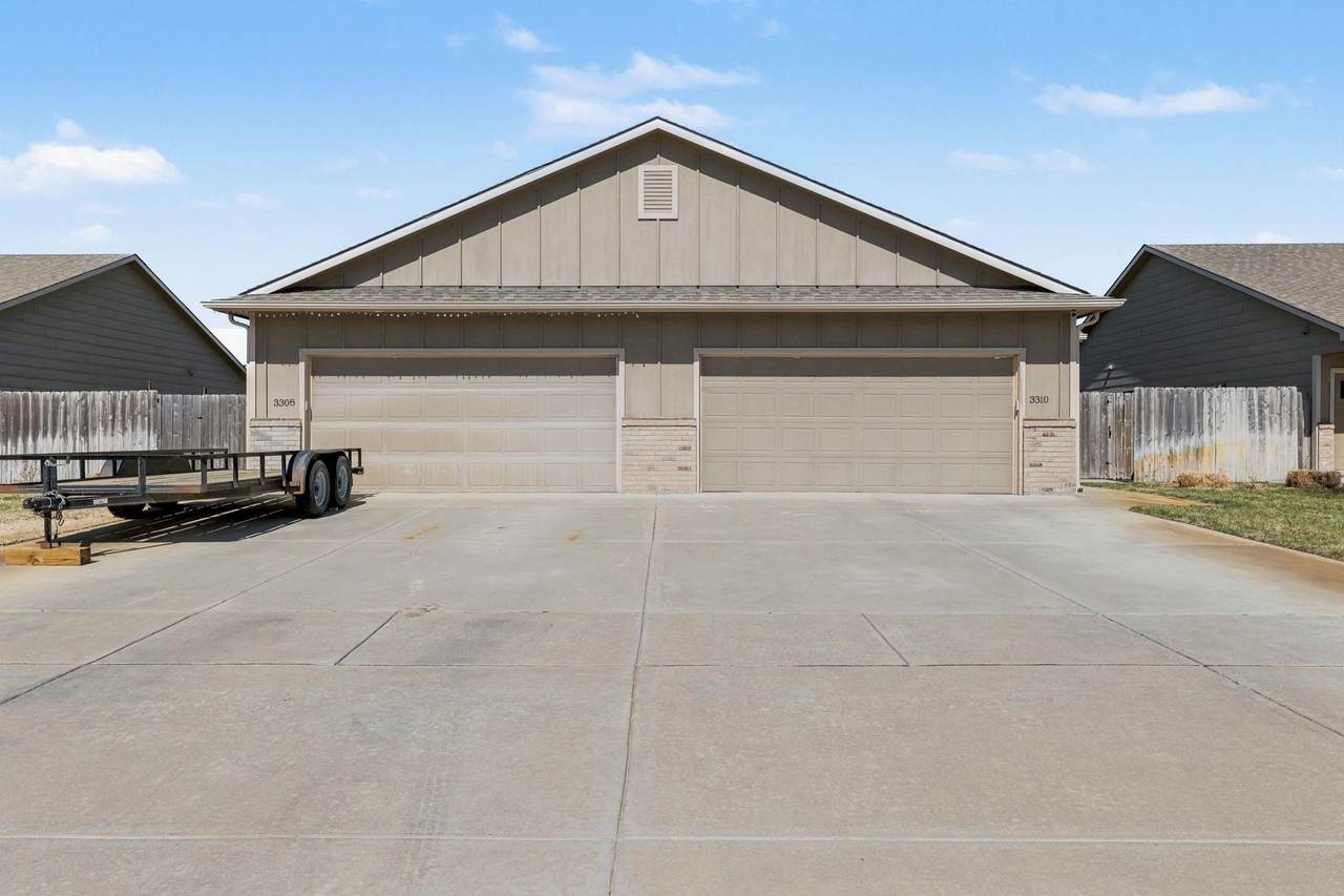 3308 Aster St - Photo 1