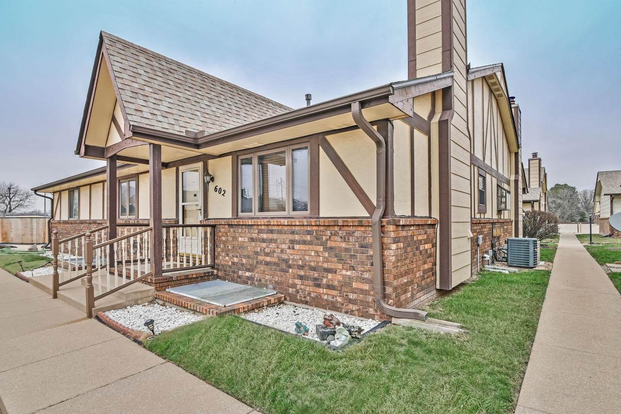 https://bt-photos.global.ssl.fastly.net/wichita/1280_boomver_2_669001-1.jpg