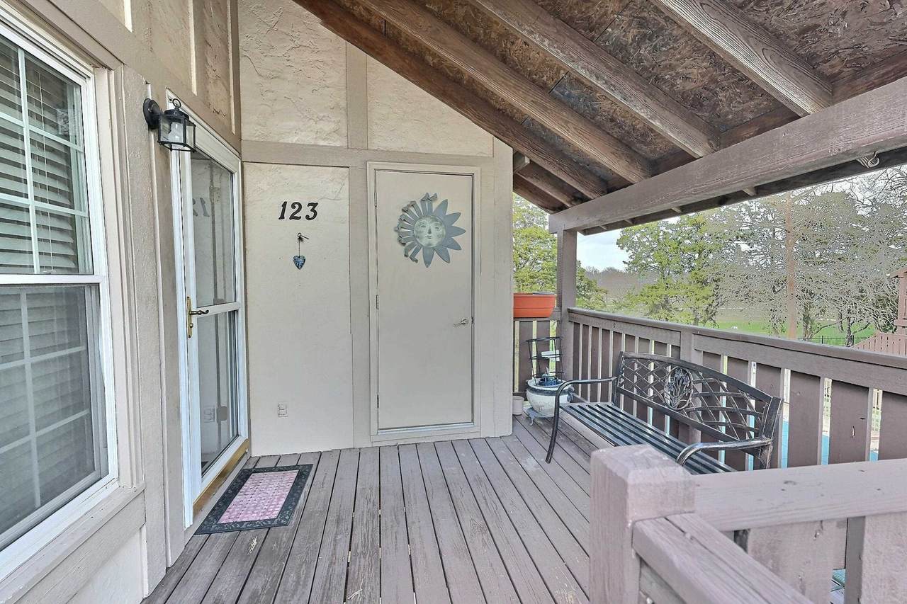 1450 Webb Rd Apt 123 - Photo 1